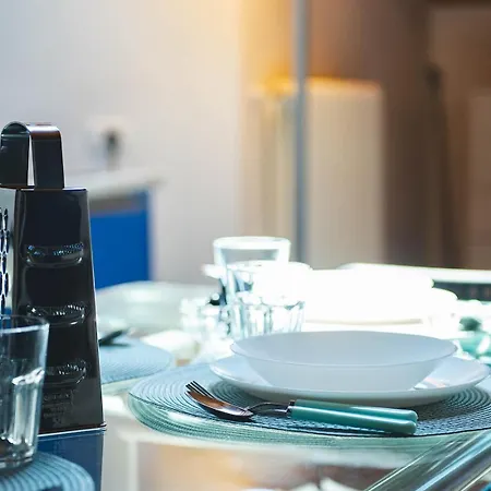 Panoramic Refuge 5-baita Blu * Bellano